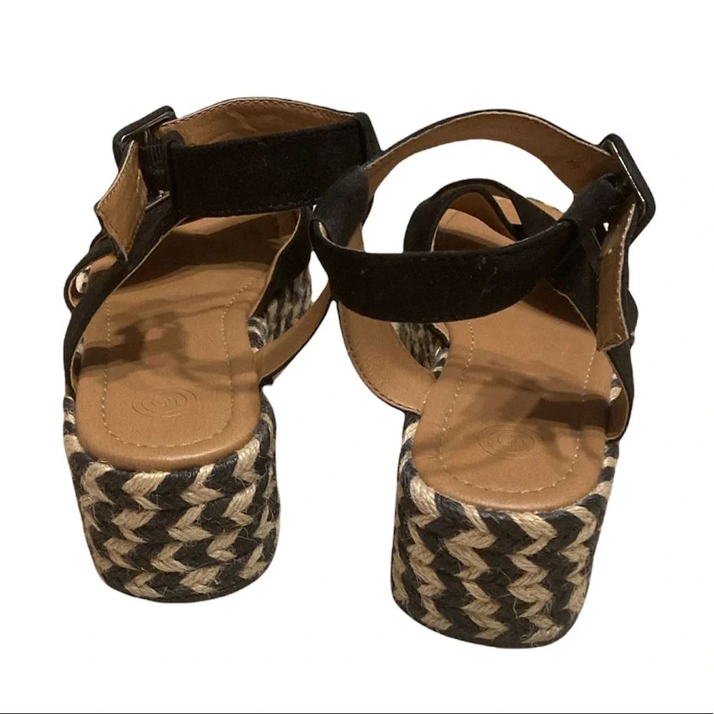 Urban Outfitters UO Platform Espadrille Black Suede Chevron Pattern Size 7
